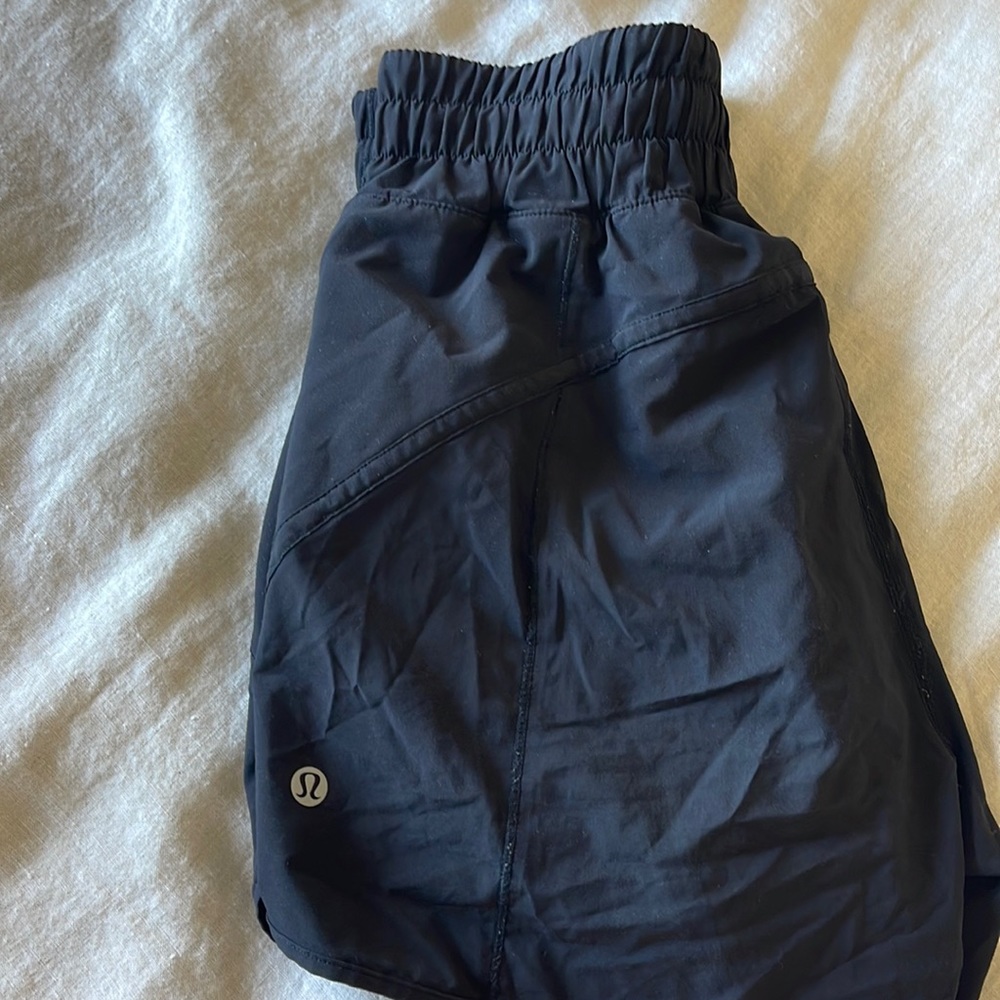 Lululemon 4’ Black Shorts!